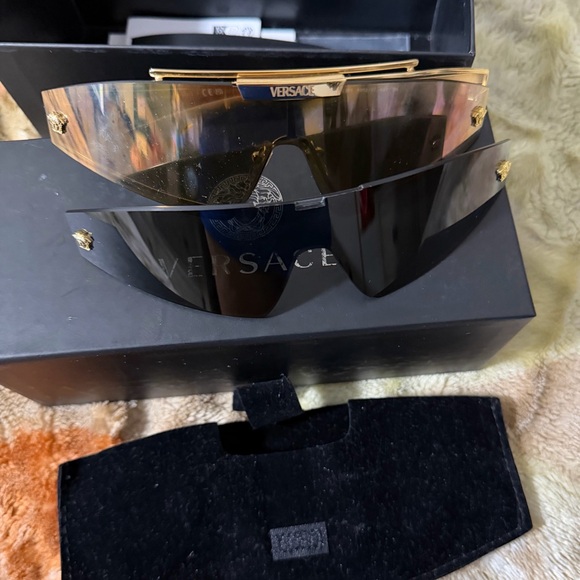 Versace Gold Reflective Shield Sunglasses - Picture 4 of 6